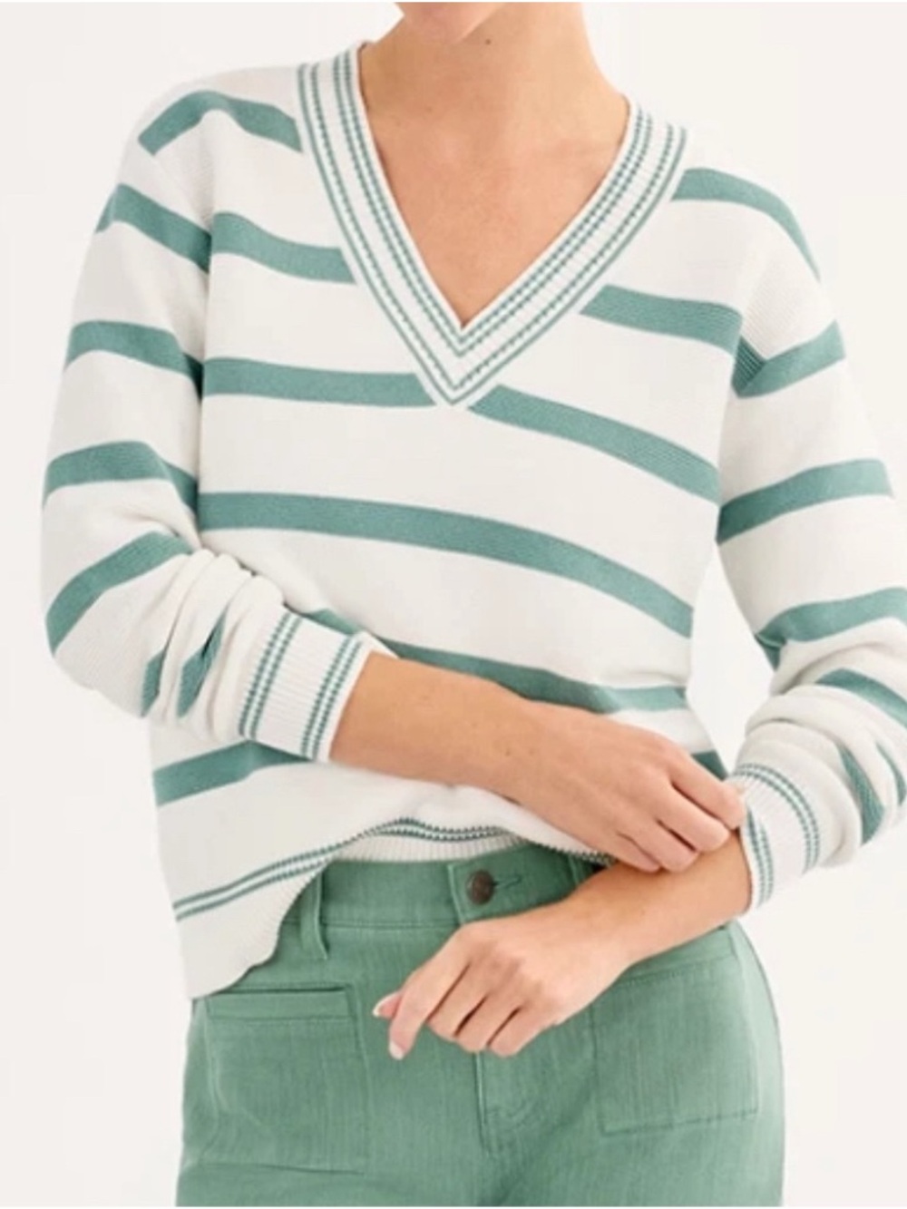 CAbi Arena Pullover V-Neck Sweater Spring 2025 Style Number